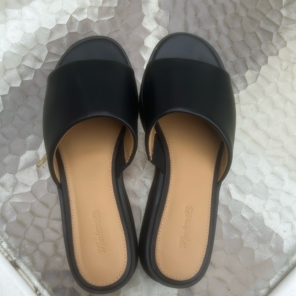 Black shoes.